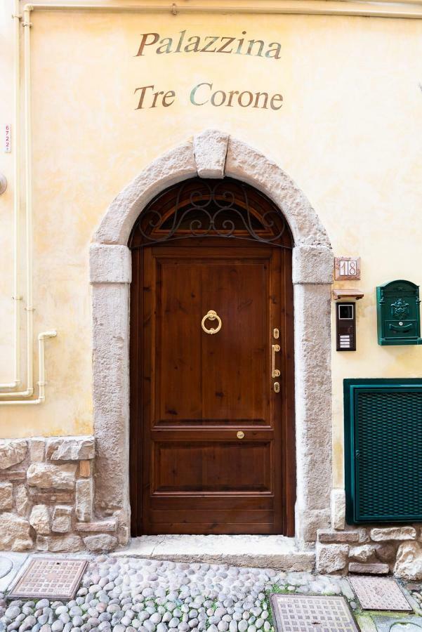 Dreamy Apartment Tre Corone Old Town Ντεζεντσάνο ντελ Γκάρντα Εξωτερικό φωτογραφία
